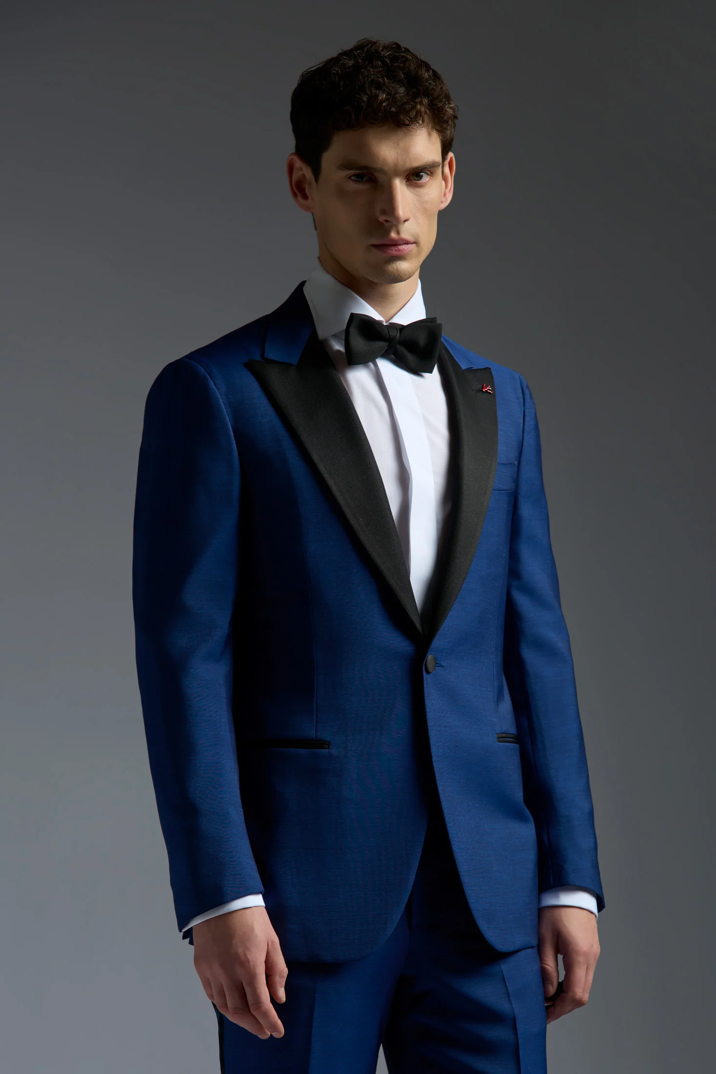 Sanita Peak Lapel Tuxedo - Image 2