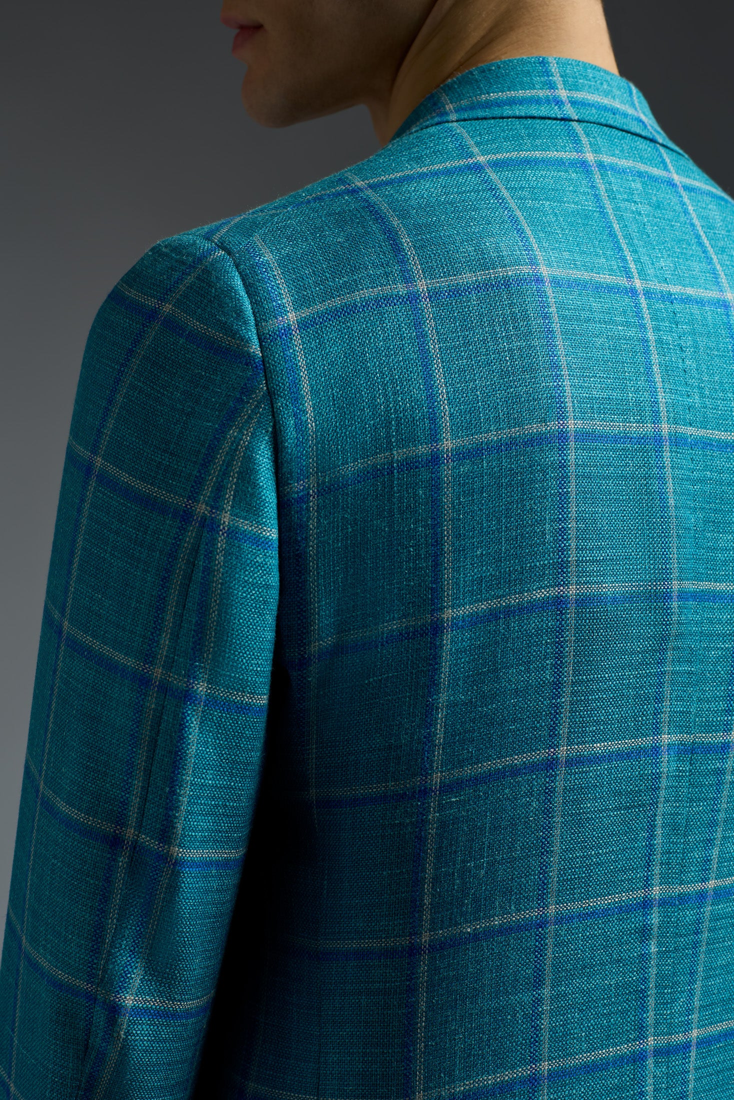 Wool Silk and Linen Capri Blazer - Image 5