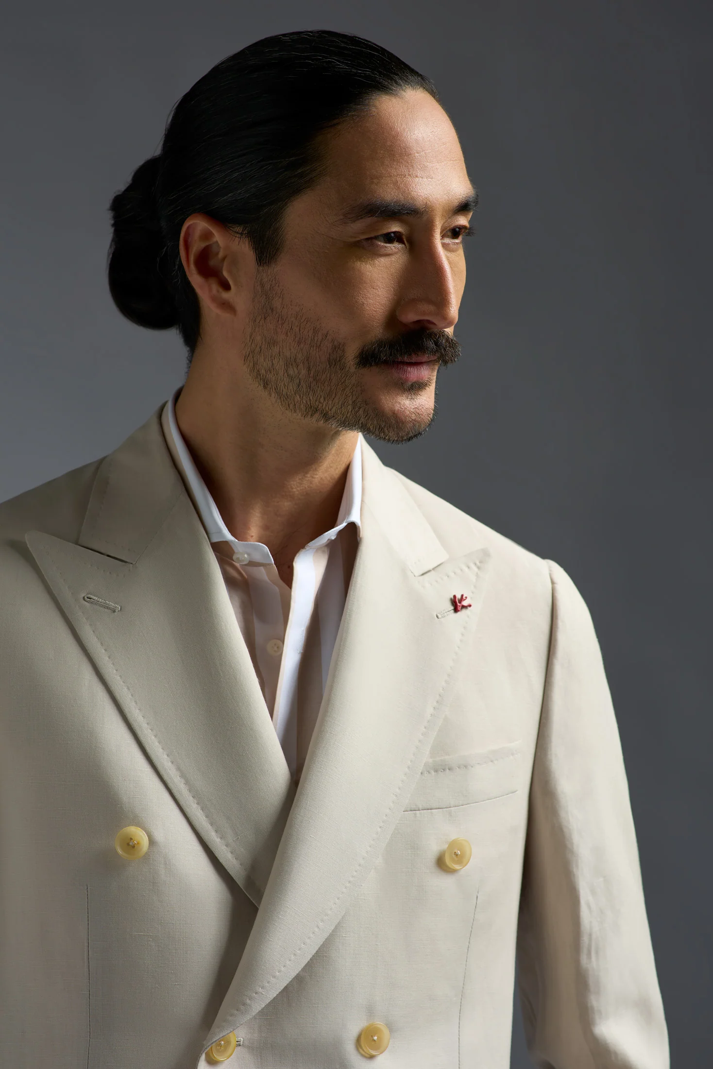 Wool and Linen Capri  Double Breasted Blazer - Image 3