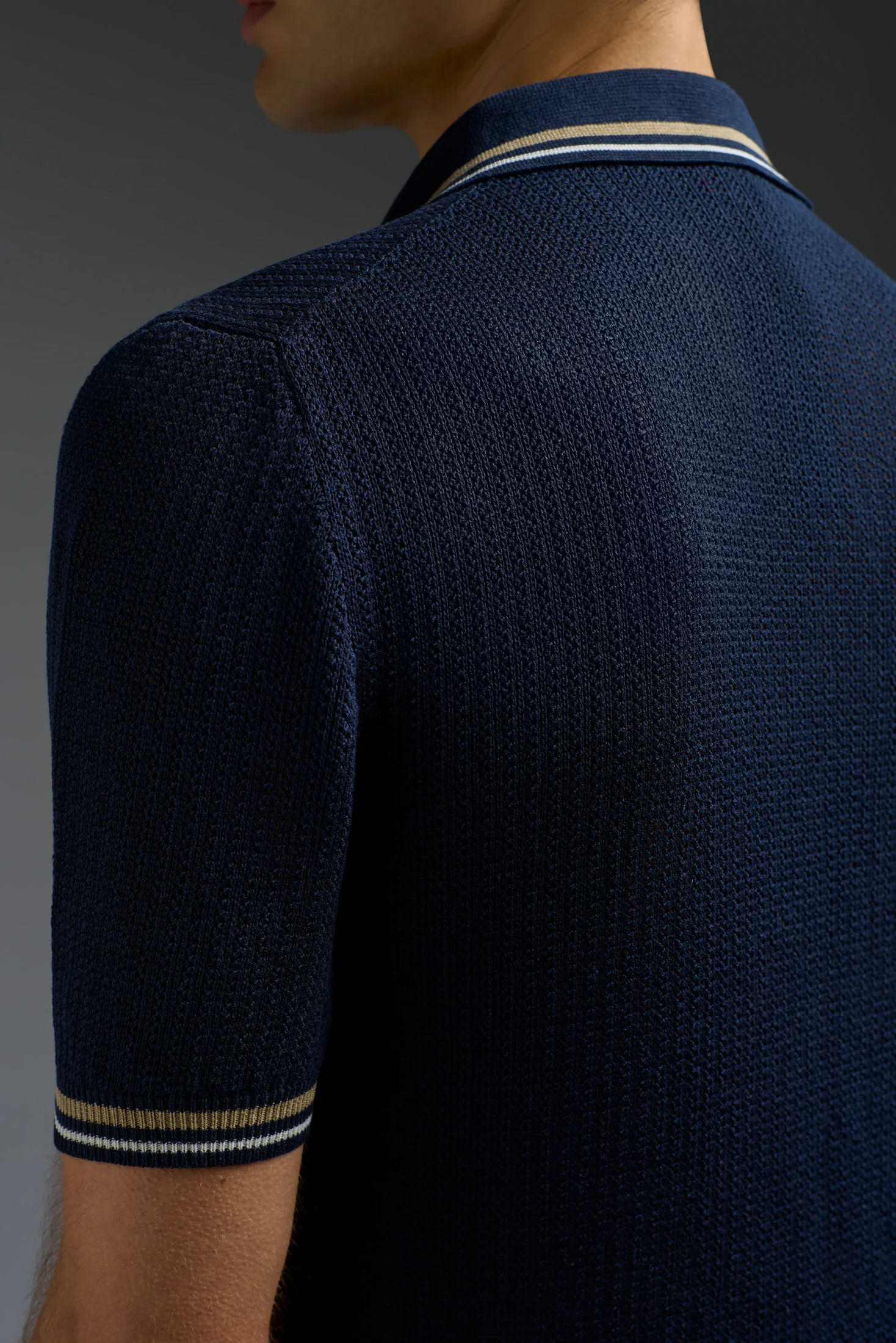 Silk and Linen Open Collar Short Sleeve Polo - Image 10