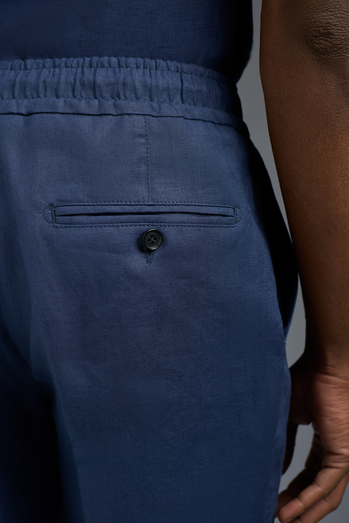 Frescolino Short Drawstring Pants - Image 8
